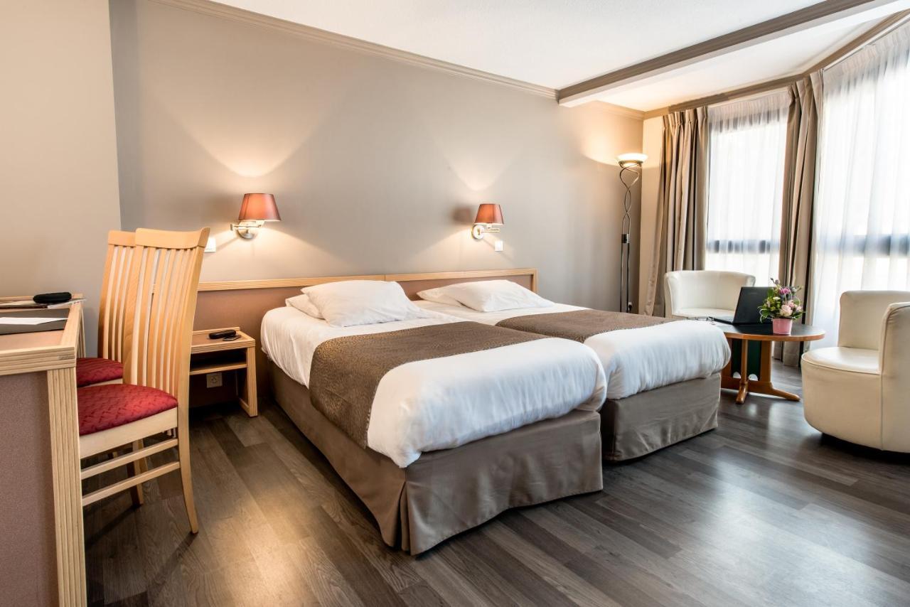 Hotel Amélie Brides-les-Bains Esterno foto