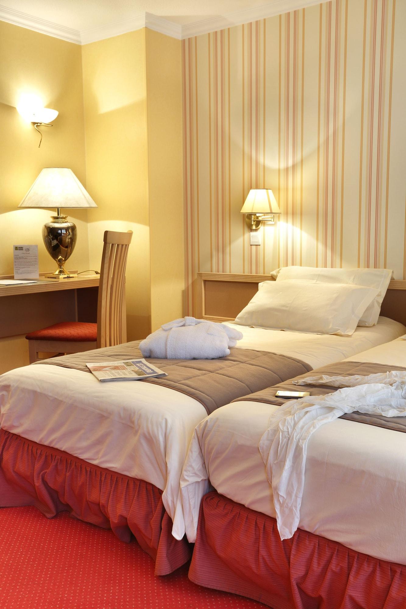 Hotel Amélie Brides-les-Bains Esterno foto