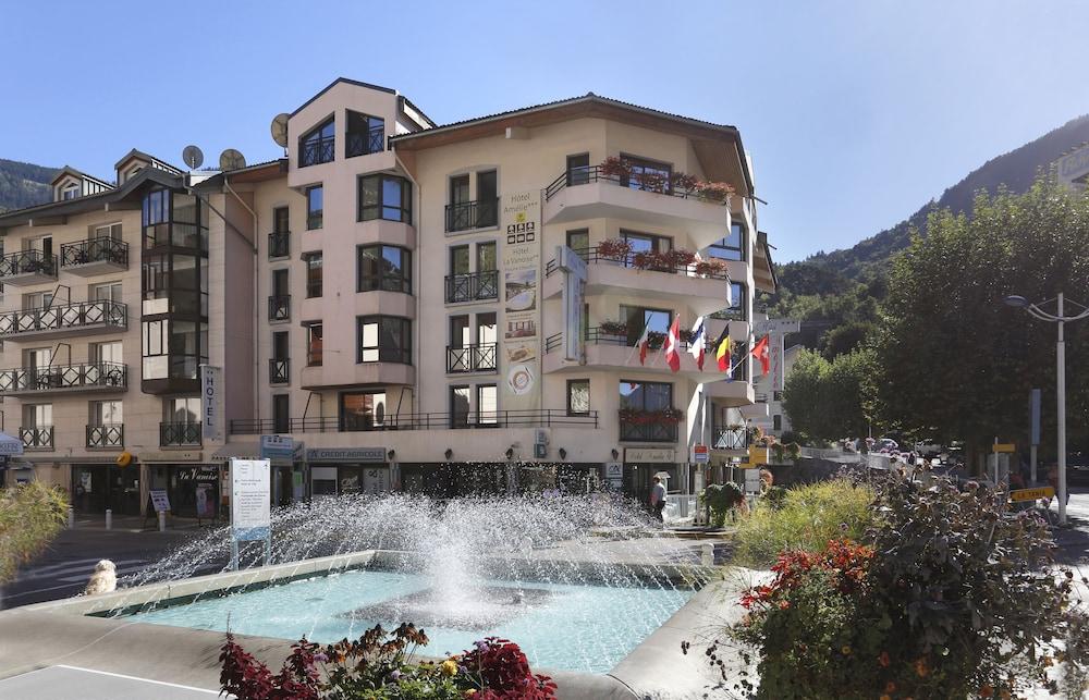 Hotel Amélie Brides-les-Bains Esterno foto