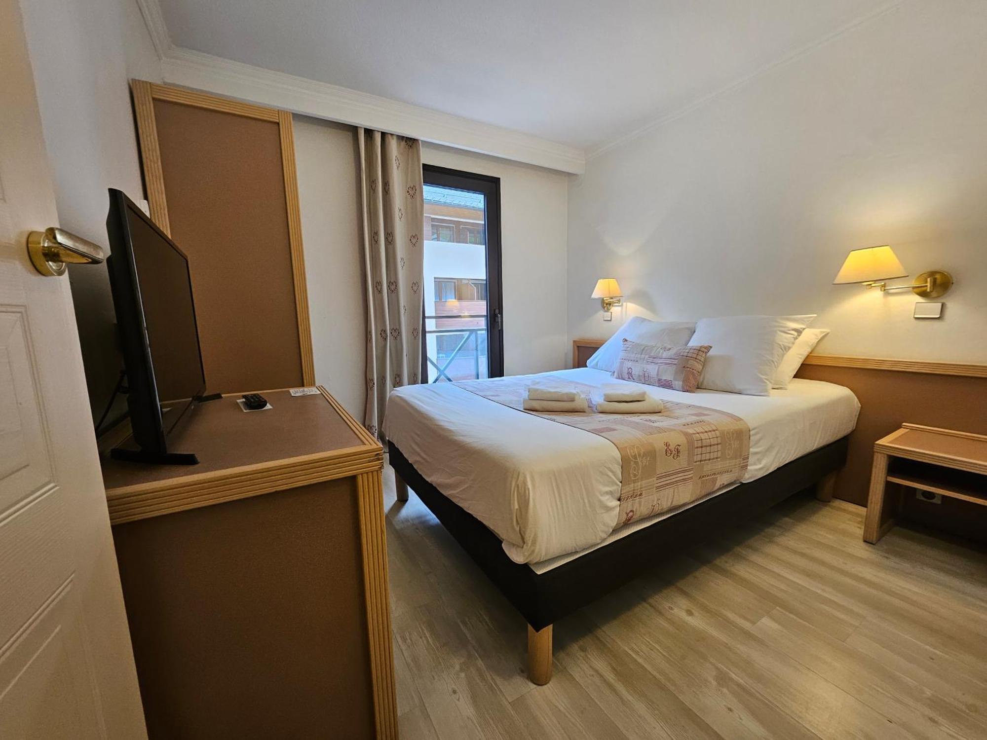 Hotel Amélie Brides-les-Bains Esterno foto